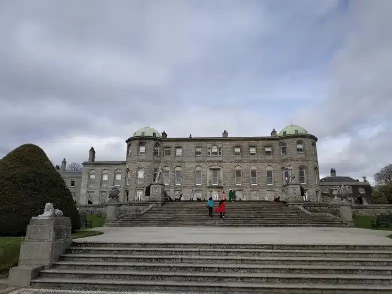 52e92f_08e515fc6f134a50b56e6c77380beebb~mv2