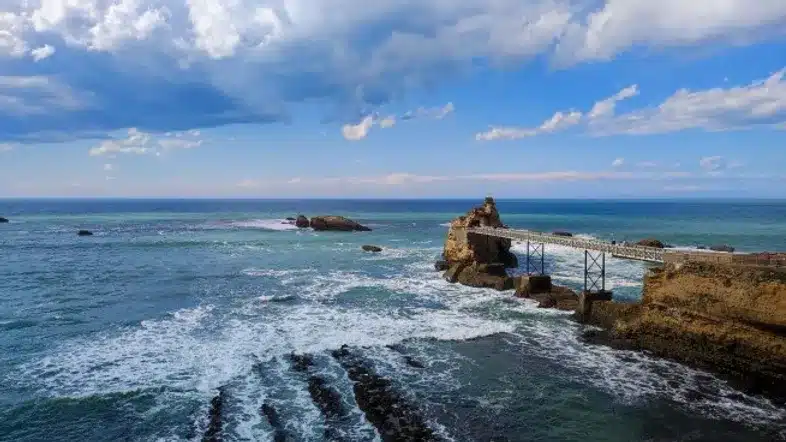 52e92f_0e7fb91942624792b19211f6874eeafc~mv2