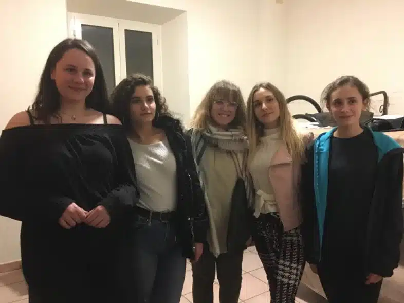 52e92f_93d3c9f42c6e405496088a22ab314354~mv2