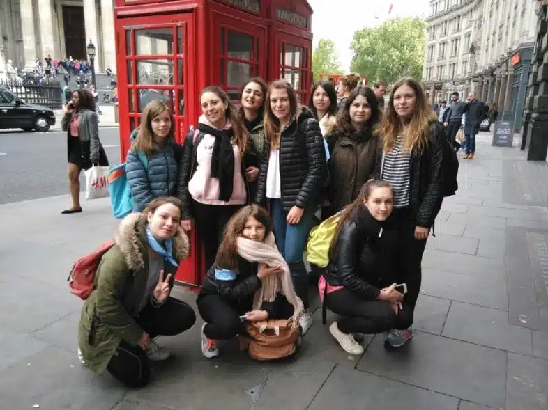 52e92f_9d05738e72e443fdb3418a736db0225e~mv2