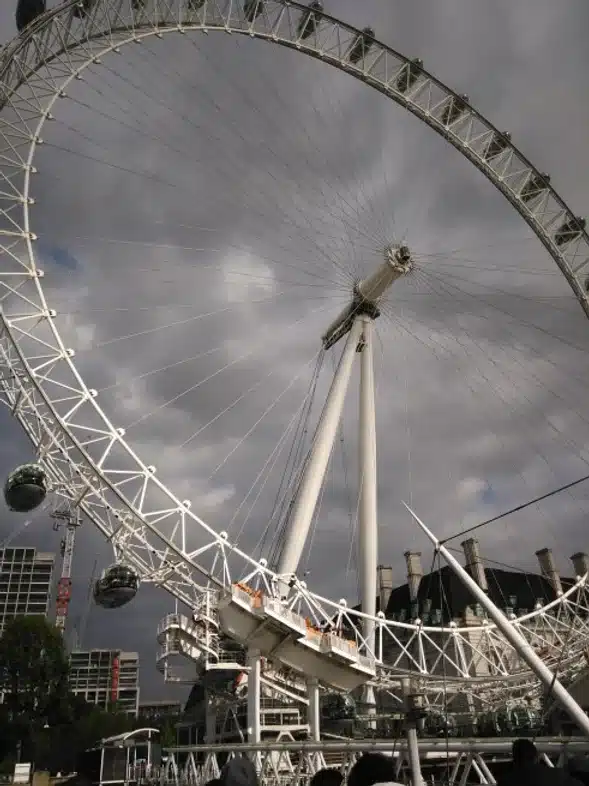 52e92f_f8b17fe8f7cf4967b3a0ebc22c616d47~mv2