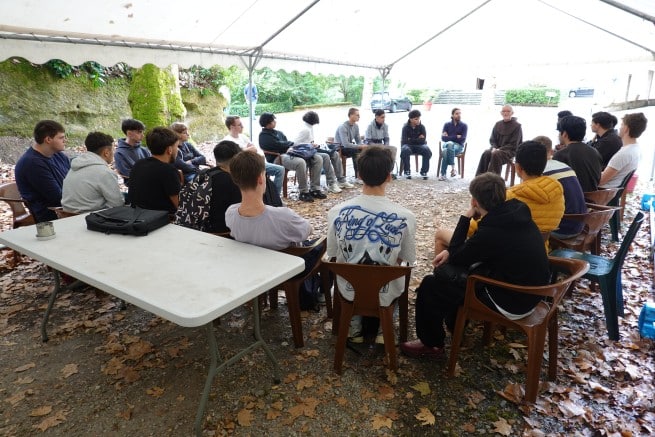 1ere annee en BTS rencontrent les freres Franciscain 11 09 2025 Photo 44